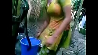 mallu desi village girl bath hidden cam