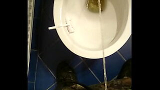 indian hidden camera in toilet