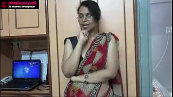 sexy talking girl in hindi