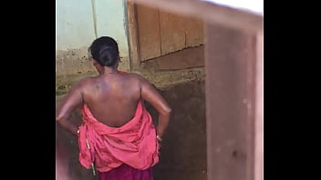 indian aunty bathing hidden video