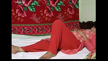 desi bhabhi fuck in bad hindi hd