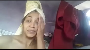 sauth desi garl baathroom bething hd video