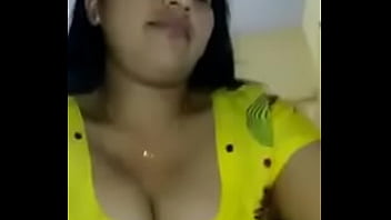 indian downblouse boobs