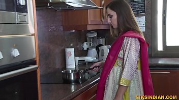 indian girl fucking in salwar and suit