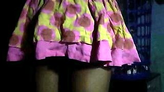 short mini skirt upskirt