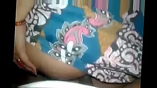 black girl ebony female use huge toy in her ass videos