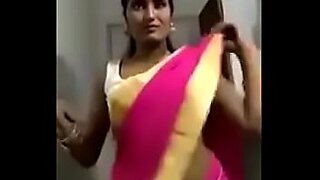 marathi bhabhi changing saree