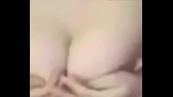 2 mint video boobs