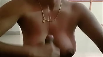 indian anty boobs show