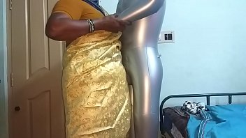 hot tamil girls unseen downblouse cleavage clips in public places only