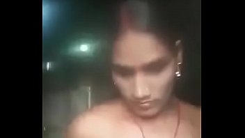 indian girl jarking bus