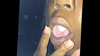 lesbian mom catches daughter smoking