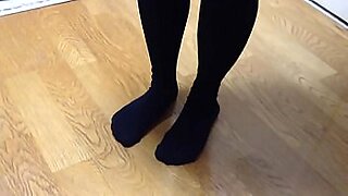 brunette teen ankle socks