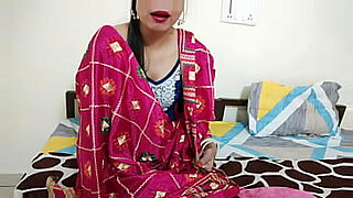 indian desi maid handjob