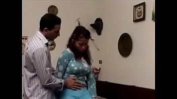 italian granny is fucked by 2 guys