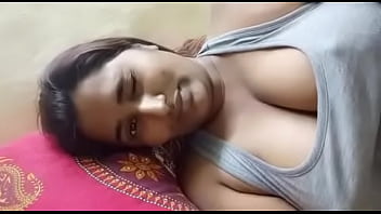 desi boob suching