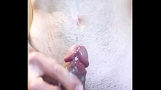 sluts share a big facial