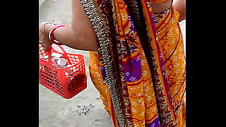 holi with devar hot red saree