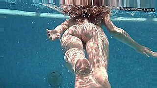 sex in water cam