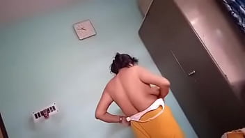 mom and son hot sex bathroom