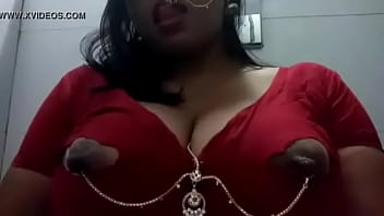 indian anty boobs show