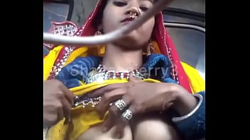 masala aunty neighbour