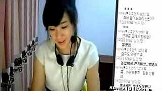 amazingly cute and beautiful korean cam girl bj neat does sexy close up