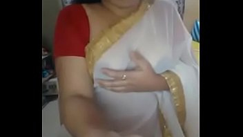 mallu nipple sucking and boob pressing