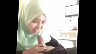 nenek nenek sex sama remaja