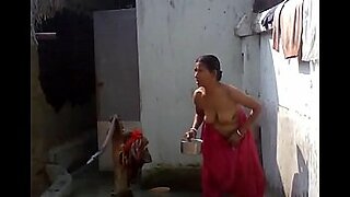 hot bengali indian girl in red saree