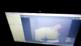 vagina skype webcam