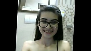 horny 18teen years old girl fucking