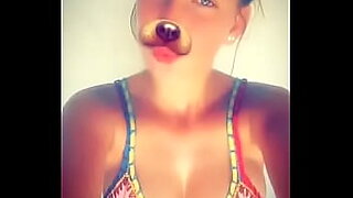hot sex anal doggy facing cam