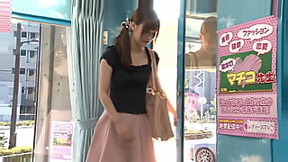 japanese teen schoolgirl seduce during massage