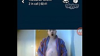 chica se desnuda habla por skype monteria colombia