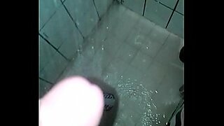 shower mom video son